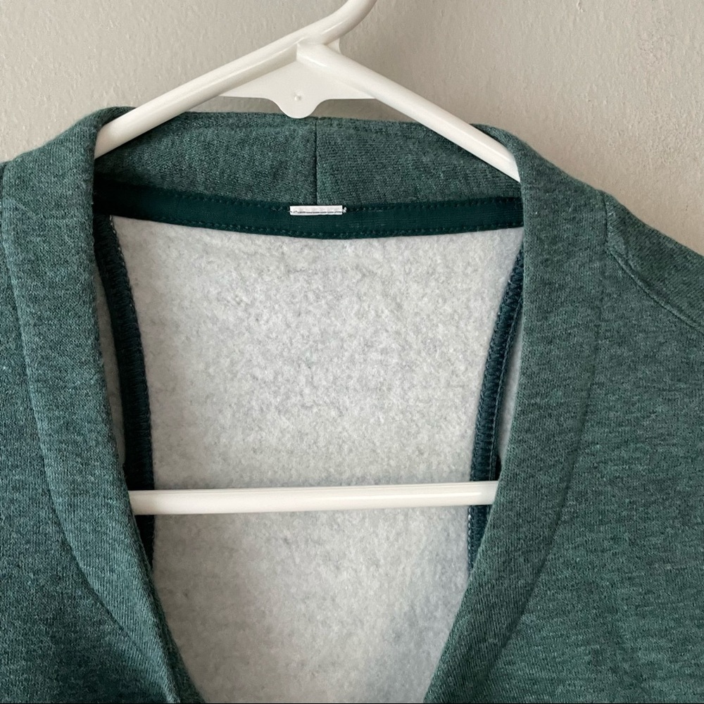Lululemon sweater - Picture 3 of 6